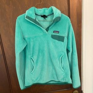 Patagonia fleece pullover